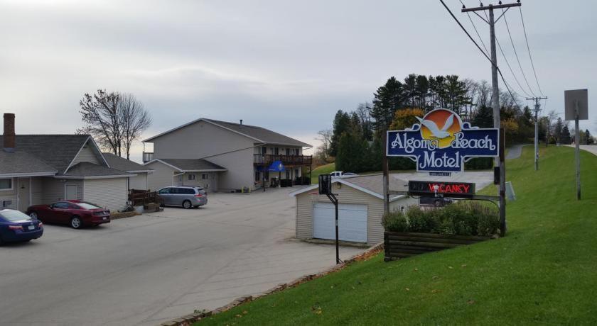 Algoma Beach Motel - main image