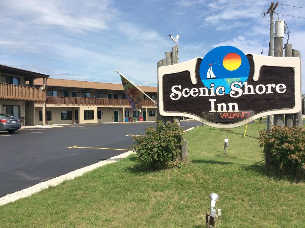 Scenic Shore Inn - image 5