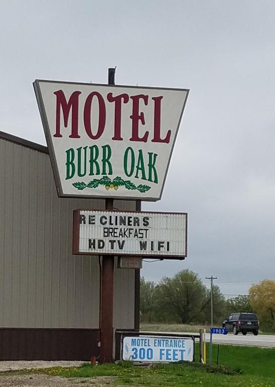 Burr Oak Motel - image 5