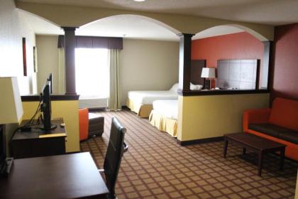 Holiday Inn Express Hotel & Suites Chicago-Algonquin an IHG Hotel - image 8