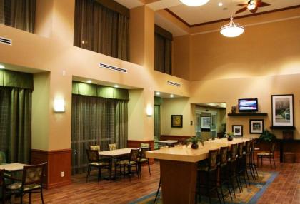 Hampton Inn Alice - image 16