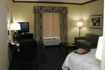 Hampton Inn Alice - image 8