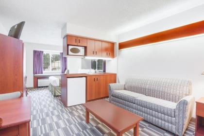 Microtel Inn & Suites by Wyndham Olean - image 12