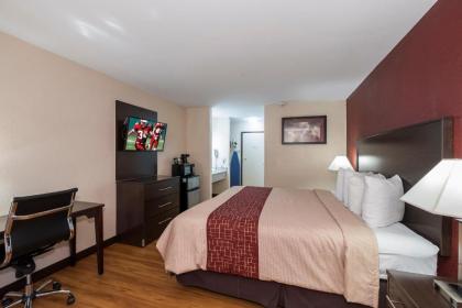 Red Roof Inn Allentown South - image 14