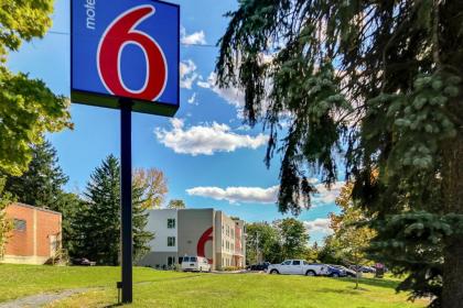 Motel 6-Allentown PA - image 12