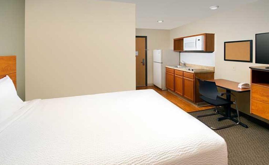 WoodSpring Suites Allentown - image 3