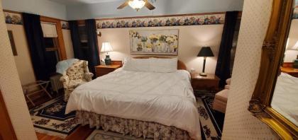 Saravilla Bed & Breakfast - image 12