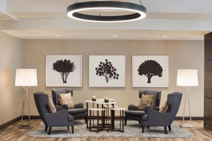 Embassy Suites by Hilton Atlanta Alpharetta - image 20