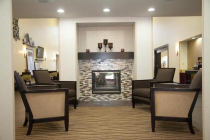 Hampton Inn & Suites Alpharetta-Windward - image 7