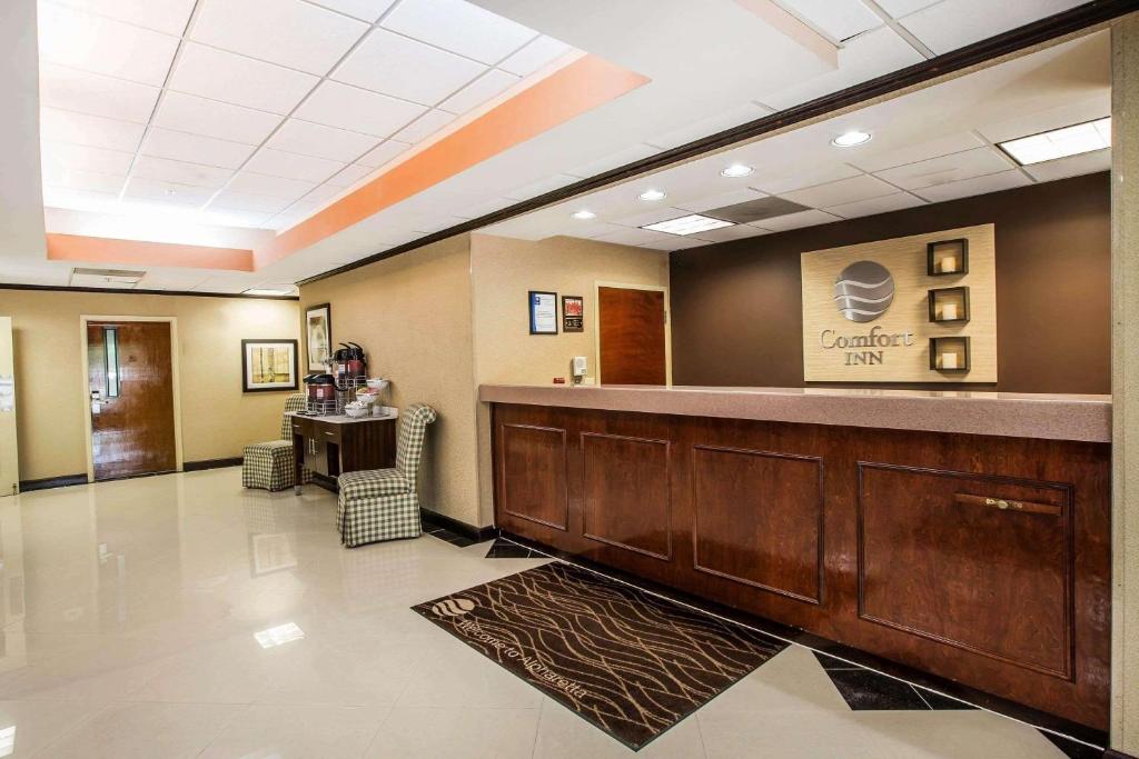 Comfort Inn Alpharetta-Atlanta North - image 6