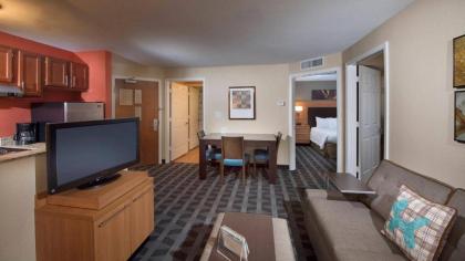 TownePlace Suites by Marriott Atlanta Alpharetta - image 4