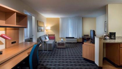 TownePlace Suites by Marriott Atlanta Alpharetta - image 7