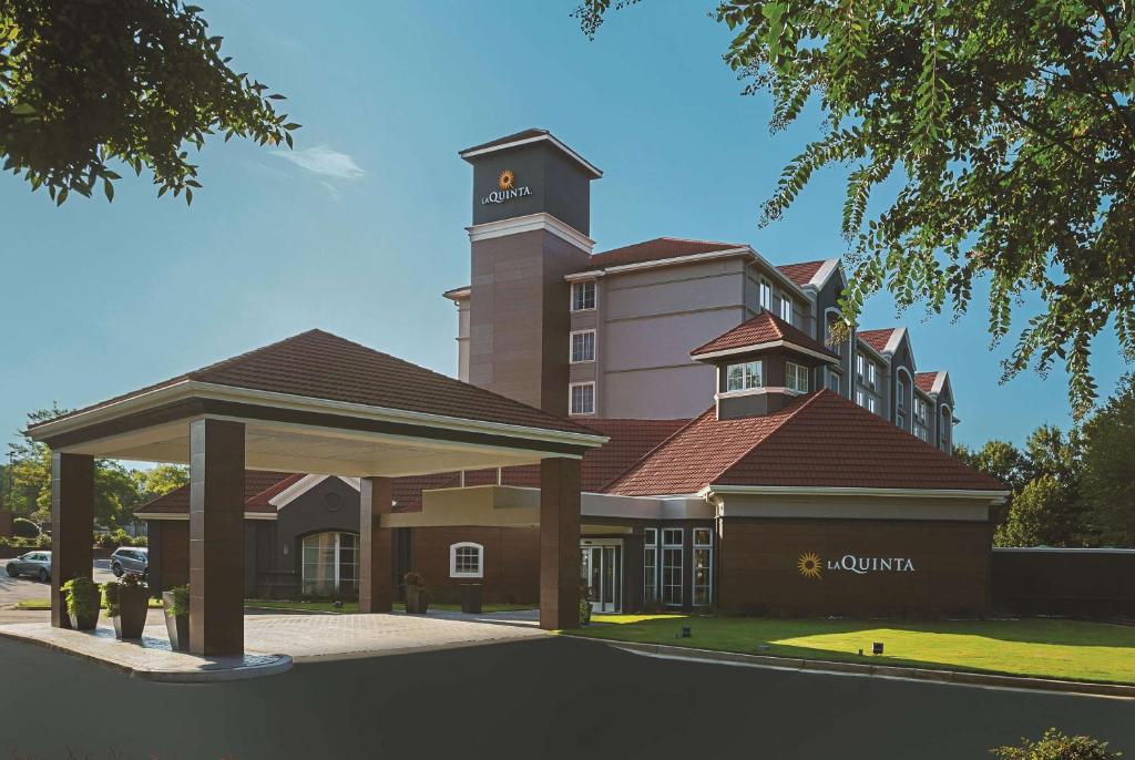 La Quinta by Wyndham Atlanta Alpharetta - main image