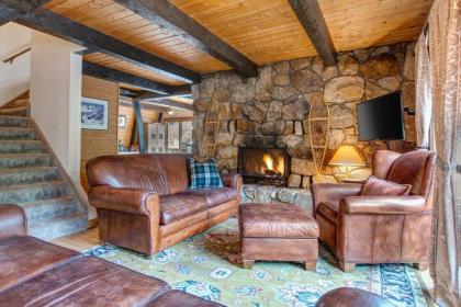 Creekside Chalet - image 15