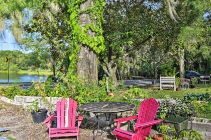 Altamonte Springs Home with Canoe on Lake Marion - image 10