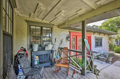 Altamonte Springs Home with Canoe on Lake Marion - image 13