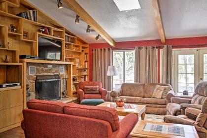 Rustic Alto Cabin with Hot Tub Deck and Fireplace! - image 9