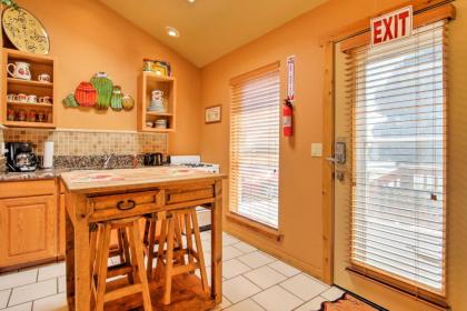 Chic Alto Studio on 1 Acre with Updated Amenities! - image 13