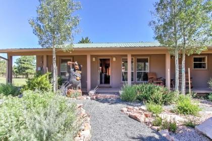 Chic Alto Studio on 1 Acre with Updated Amenities! - image 4