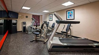 Best Western Plus Parkway Hotel - image 9