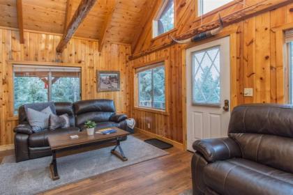 Duck Creek Cozy Cabin - image 8