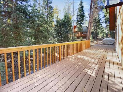 Whispering Pines Getaway - image 10