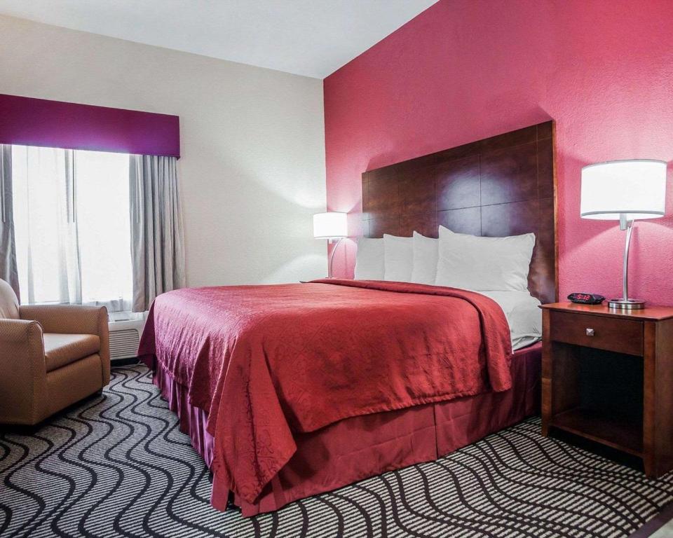 Quality Inn & Suites Altoona - Des Moines - image 3