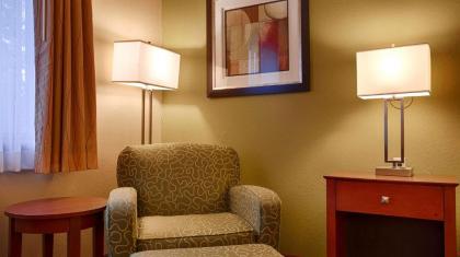 Best Western Plus Altoona Inn - image 14