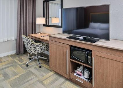 Hampton Inn and Suites Altoona-Des Moines by Hilton - image 6