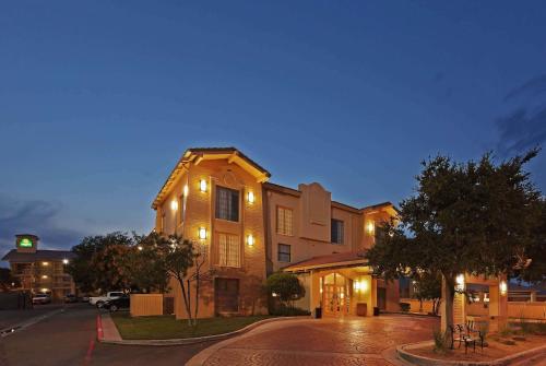 La Quinta Inn by Wyndham Amarillo West Medical Center - main image