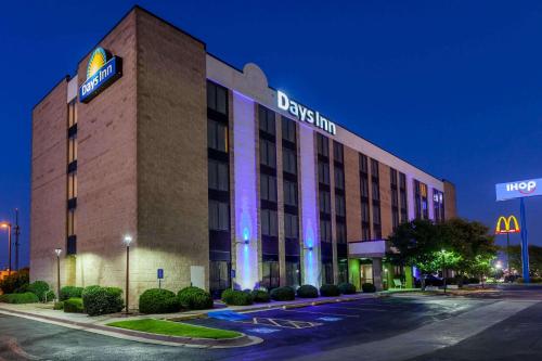 Days Inn by Wyndham Amarillo East - main image