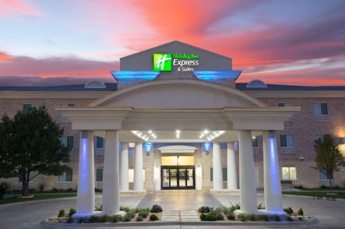 Holiday Inn Express Hotel & Suites Amarillo an IHG Hotel - image 5