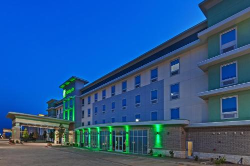 Holiday Inn - Amarillo East an IHG Hotel - main image