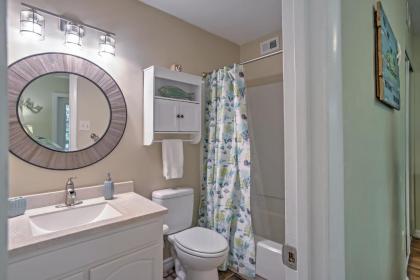 Amelia Island Condo with Onsite Pool and Beach Access! - image 4