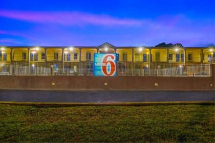 Motel 6-Americus GA - image 10