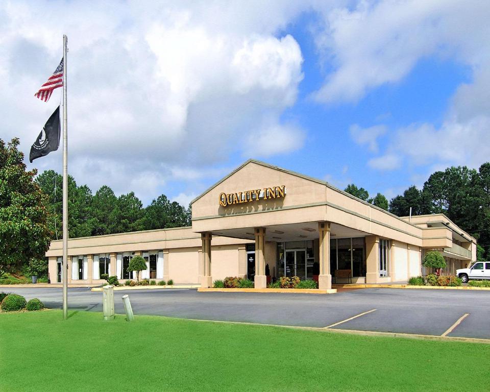 Quality Inn Americus - main image