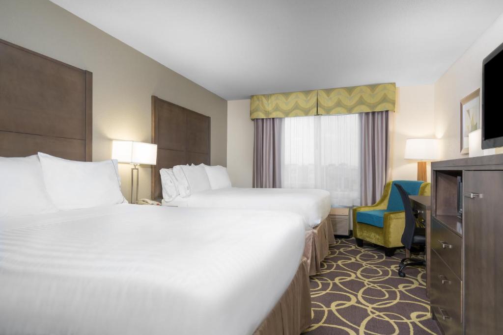 Holiday Inn Express Hotel & Suites Ames an IHG Hotel - image 6