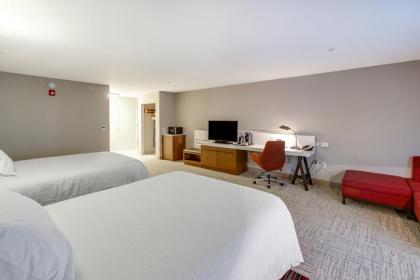 Hilton Garden Inn Ames - image 10