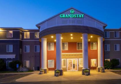 GrandStay Hotel  Suites Ames Iowa