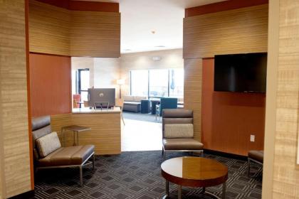 TownePlace Suites by Marriott Ames - image 13