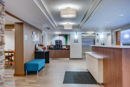 Fairfield Inn by Marriott Amesbury - image 8