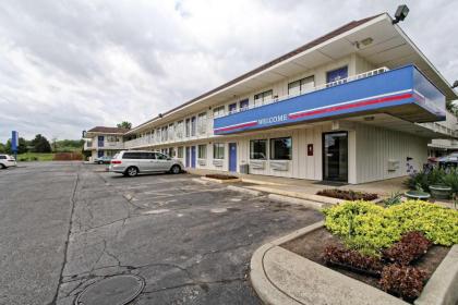 motel 6 Amherst OH   Cleveland West   Lorain