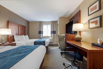 Comfort Inn University - image 15