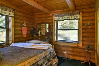 Anaconda Cabin with Fire Pit Walk to Georgetown Lake - image 9