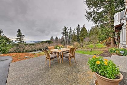 Airy Home Near Anacortes with San Juan de Fuca Views - image 8