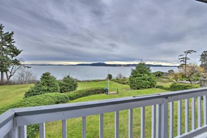 Bayfront Home - Take Ferry to the San Juan Islands - image 10