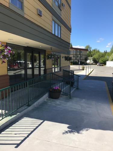 Americas Best Value Inn & Suites Anchorage Airport - main image