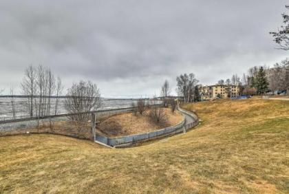 Anchorage Condo - Walk to Downtown and Coast Trail! - image 3