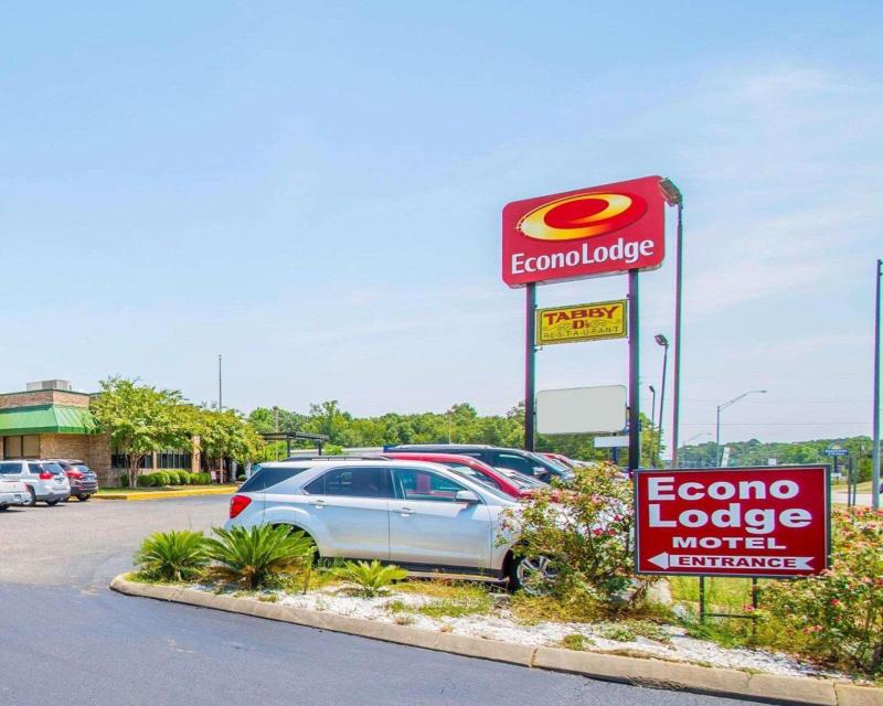 Econo Lodge Andalusia - main image