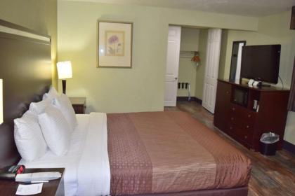 Best Western Anderson Inn - image 15